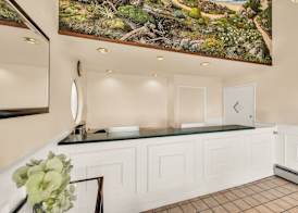 Scottish Fairway Inn 2