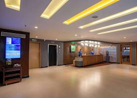 Park Inn by Radisson New Delhi Lajpat Nagar 4
