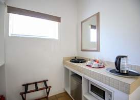 Caza Beach Guesthouse 4