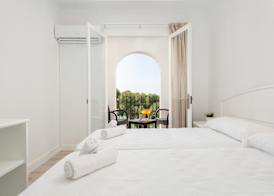 Hostal Talamanca 3