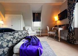 Schlosshotel Steinburg 4