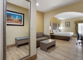 Best Western Plus Springfield Airport Inn 4