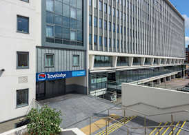Travelodge London Twickenham 2