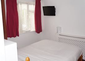 Heathrow Inn 2