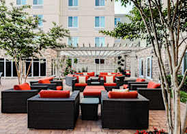 Hilton Garden Inn Melville 3
