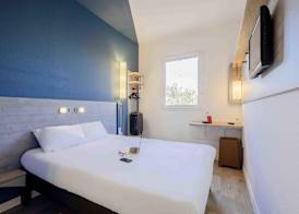 ibis budget Montpellier Sud Près d'Arènes 4