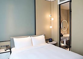 Novotel Shanghai Caohejing 4