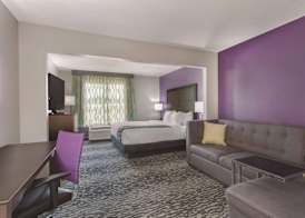 La Quinta by Wyndham Columbus North 5