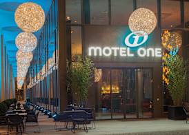 Motel One Dresden am Zwinger 2