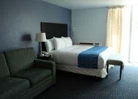 Travelodge by Wyndham Water's Edge Hotel - Racine 5