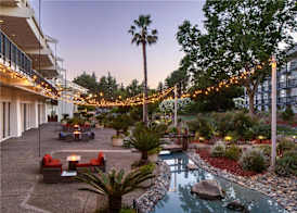 DoubleTree By Hilton Sacramento 3