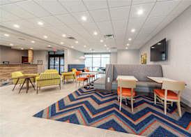 Hampton Inn Winchester N/Conference Center 4