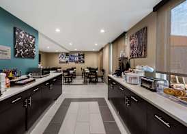 Sleep Inn Brooklyn - Sheepshead Bay 5