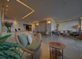 Land's End, Boutique Hotel 3