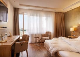 Hotel Derichsweiler Hof 5