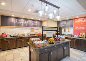 Hampton Inn & Suites - Cincinnati/Kenwood, OH 5