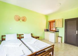 Sun Beach Apartments 3