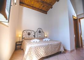 Nuovo Castello Crisilio 5