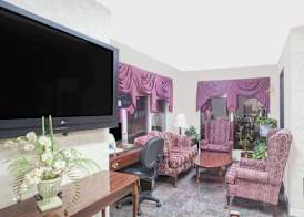 Super 8 by Wyndham Decatur Priceville 3