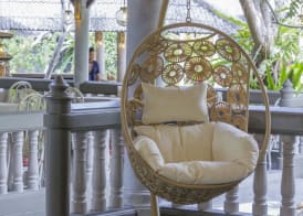 Let's Hyde Pattaya Resort & Villas - Pool Cabanas 3