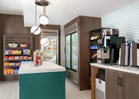 Embassy Suites by Hilton Philadelphia Valley Forge 2