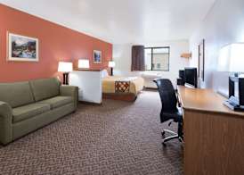 Super 8 by Wyndham Morgantown 5