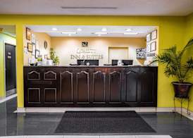 Quality Inn & Suites near Six Flags - Austell 4