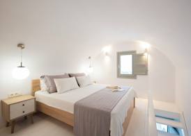 White Orchid Suites 2