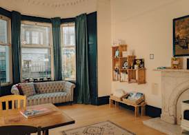 4 Friends House 2