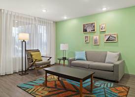 WoodSpring Suites East Lansing - University Area 4