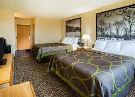 Super 8 by Wyndham Remington 4