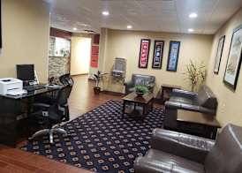 A Victory Hotel & Suites 3