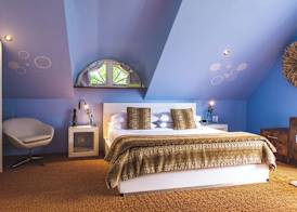 Rothman Manor 4