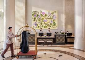Holiday Beach Hotel Danang 4