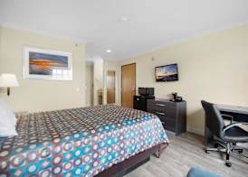 SureStay Hotel by Best Western Fontana 5