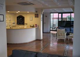 Üstün Hotel Alsancak 2