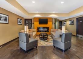 Best Western Plus Wine Country Inn & Suites 2