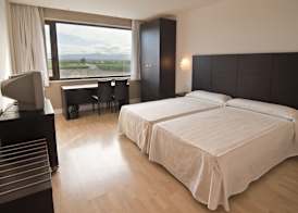 Hotel Puerta de la Serrania 4