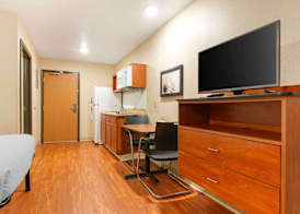 Extended Stay America Select Suites - Kansas City - Stadium 4