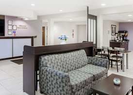 Microtel Inn and Suites Elkhart 3
