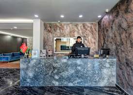 Dedem Hotel Express-İstanbul Airport-Round Trip Airport Service 4