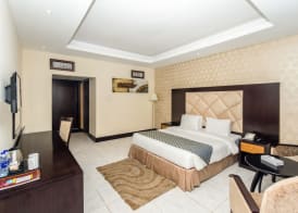 Flamingo Beach Hotel 4