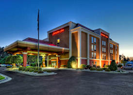Hampton Inn Goldsboro 2