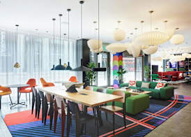 citizenM London Victoria Station 2