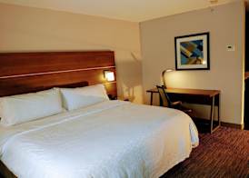 Holiday Inn Express & Suites MADISON by IHG 5