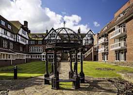 Mercure Leeds Parkway Hotel 2