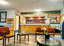 The Best Inn & Suites 3