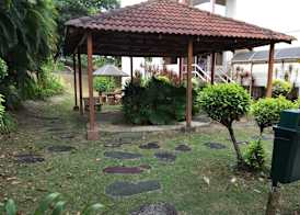 International House 4