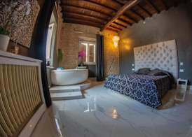 Rhome Luxury suite 3