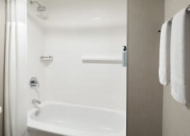 Residence Inn by Marriott Montreal Airport 5